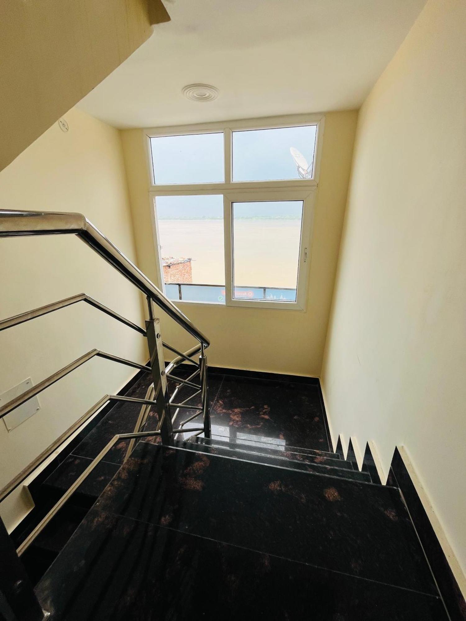 River View Paying Guest House Varanasi Esterno foto