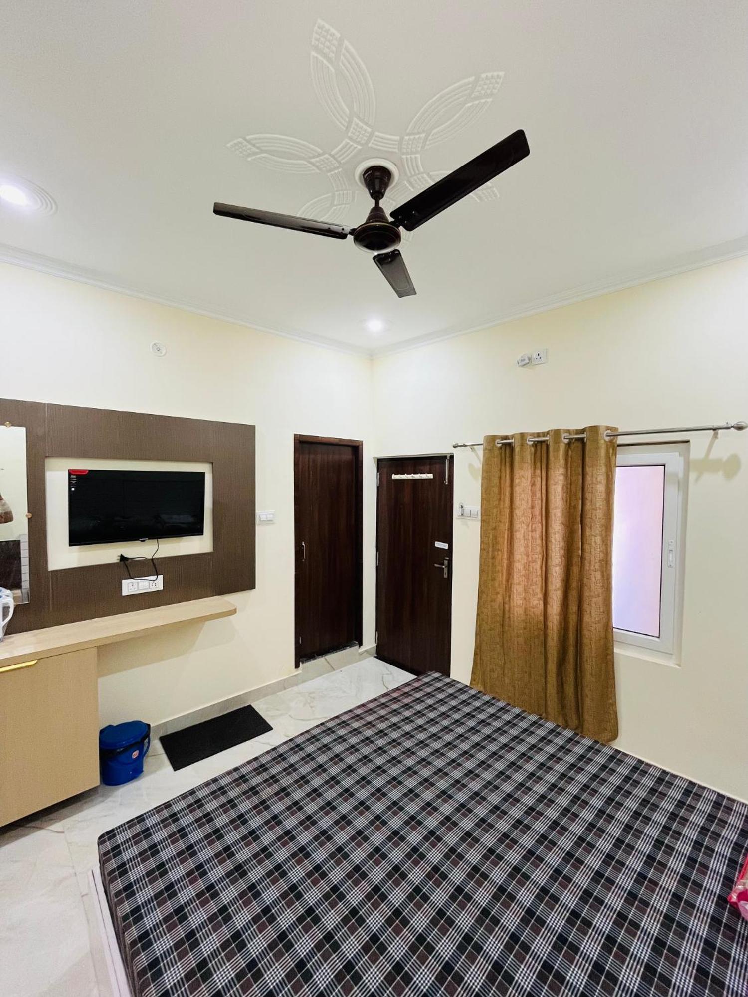 River View Paying Guest House Varanasi Esterno foto