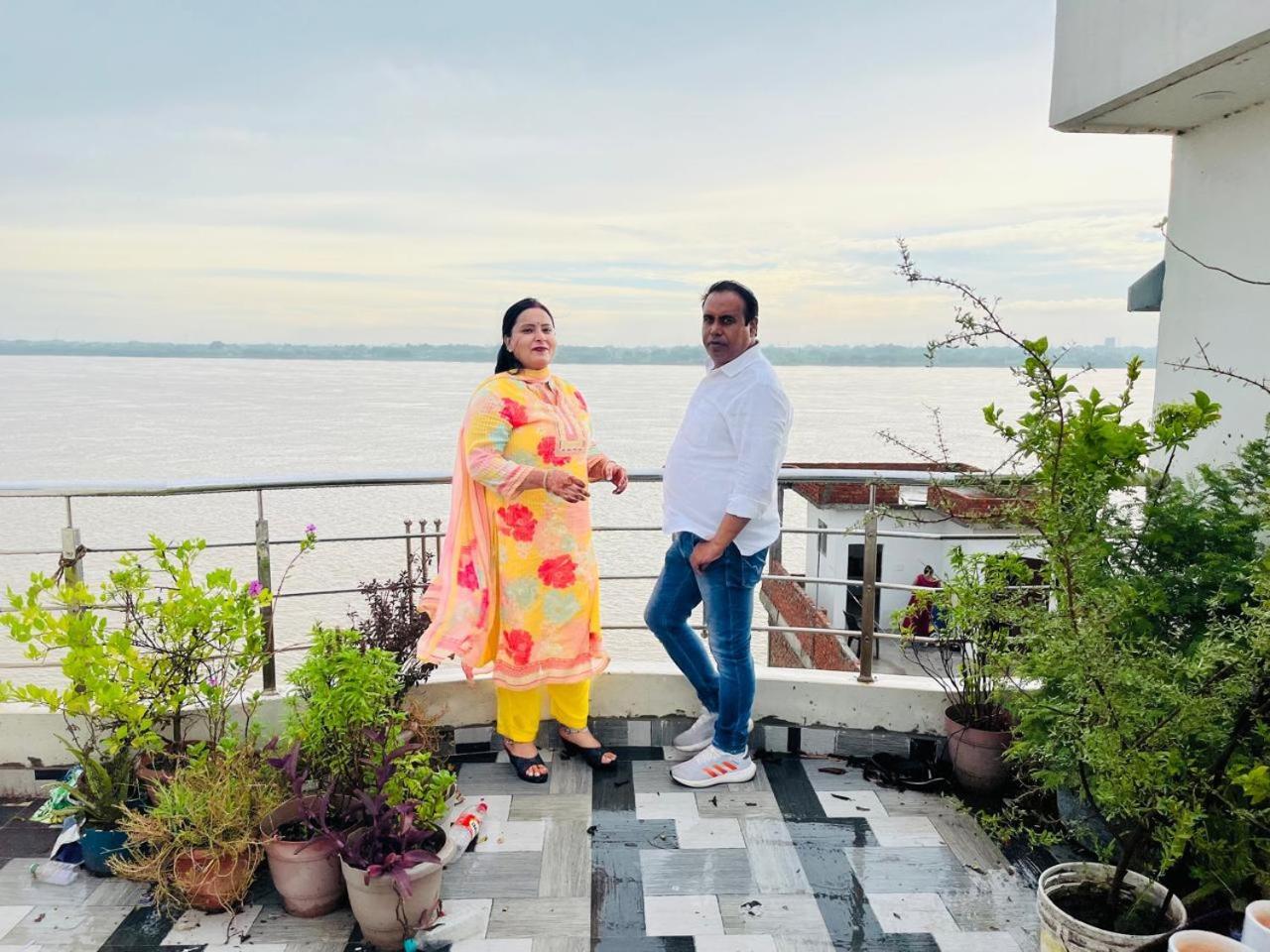 River View Paying Guest House Varanasi Esterno foto